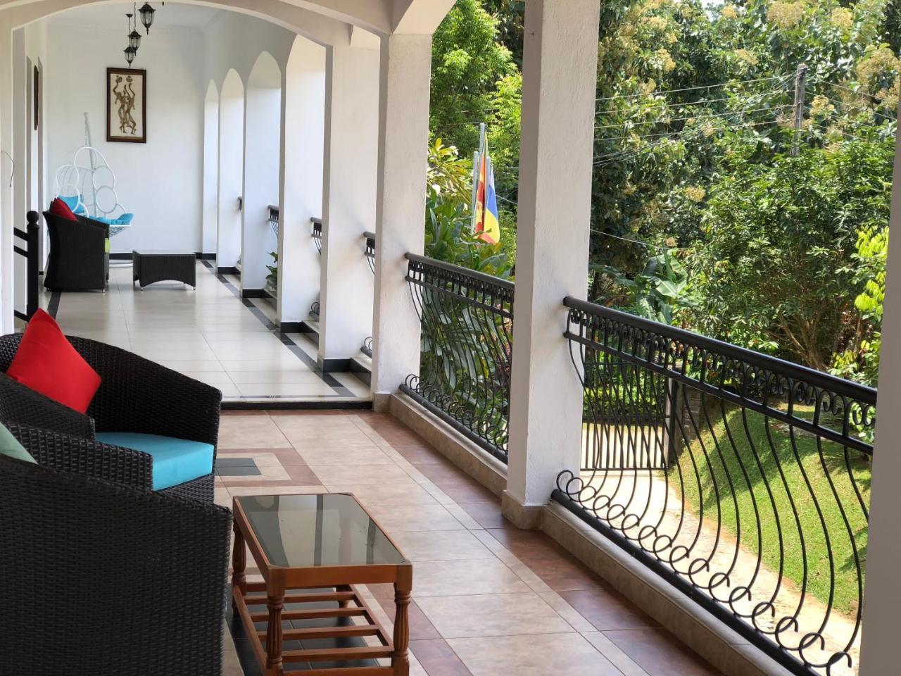Elegant Hotel Kandy Dış mekan fotoğraf
