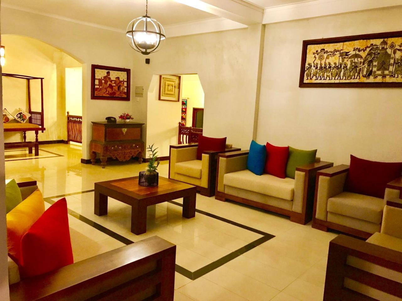 Elegant Hotel Kandy Dış mekan fotoğraf